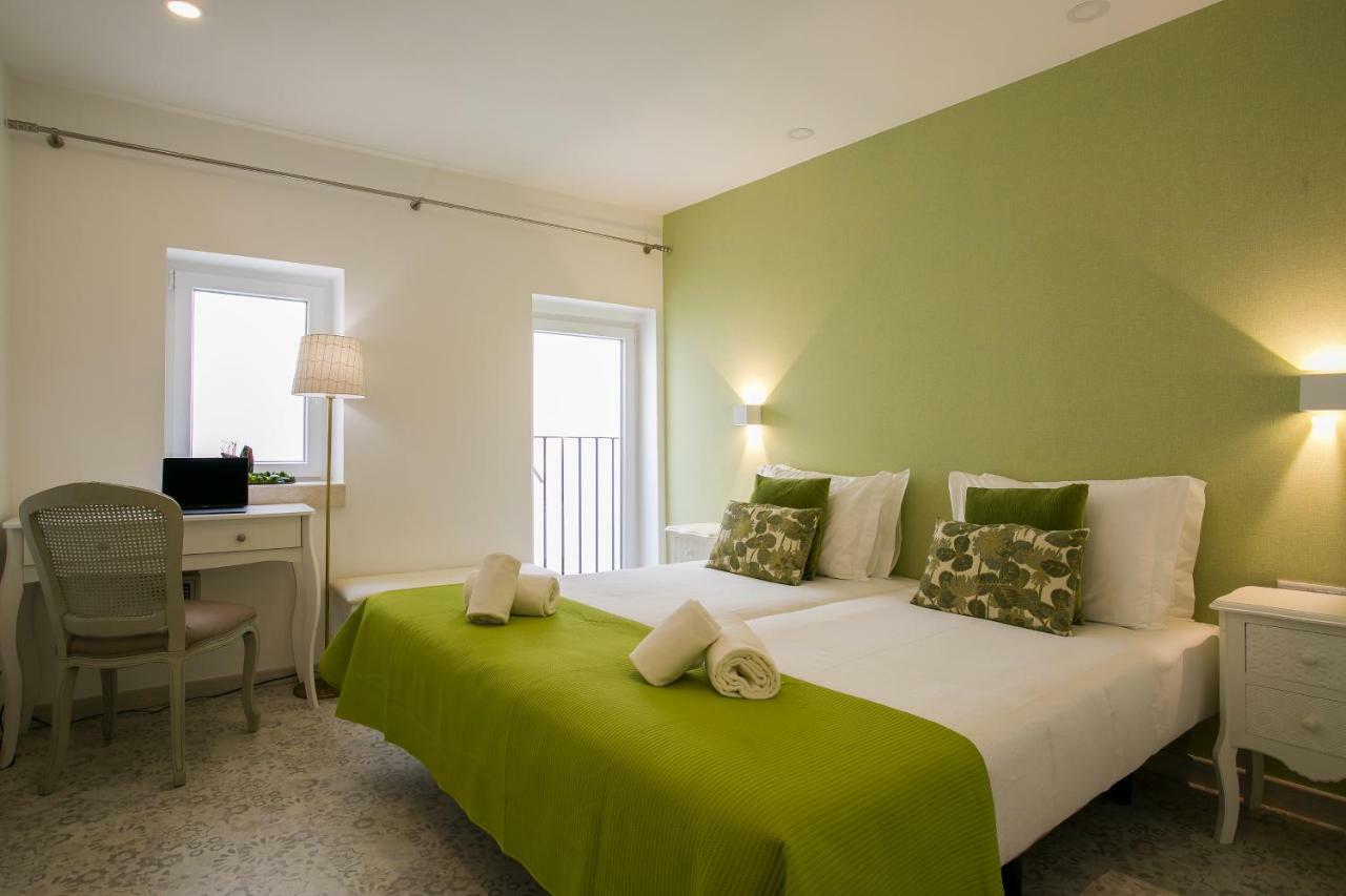 Suites Amalia Guesthouse Near Rossio Square リスボン エクステリア 写真